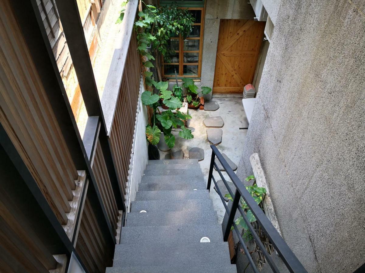 Bed and Breakfast Honey House Tainan Esterno foto