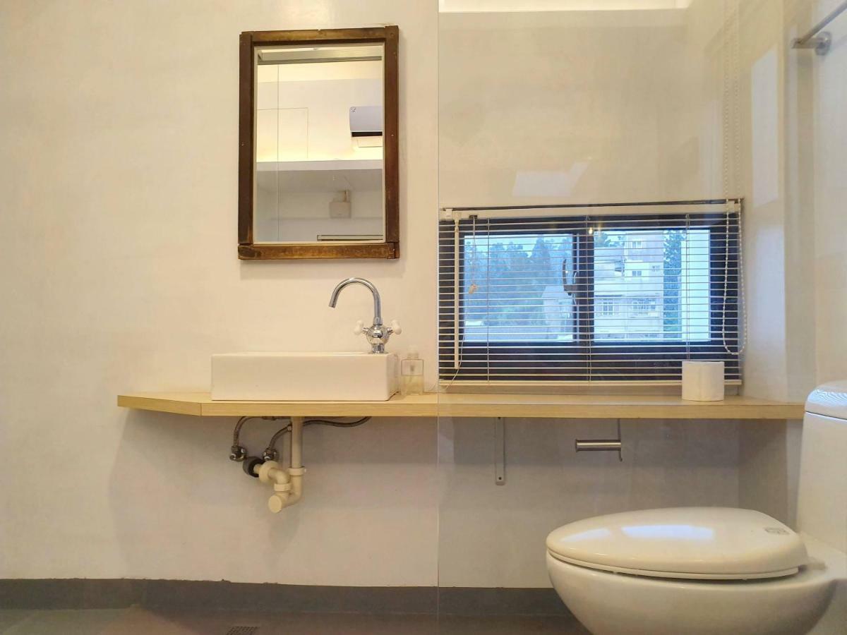 Bed and Breakfast Honey House Tainan Esterno foto