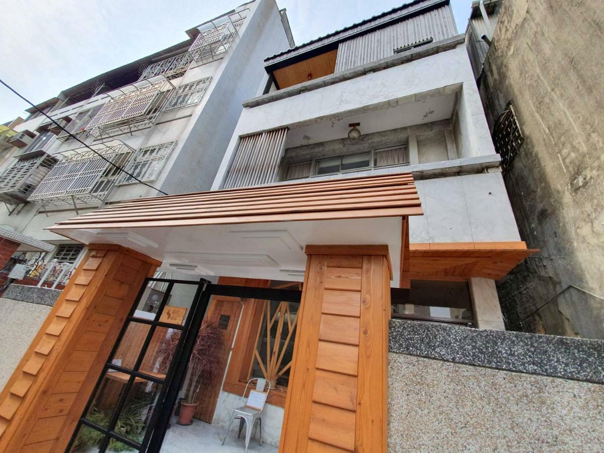 Bed and Breakfast Honey House Tainan Esterno foto