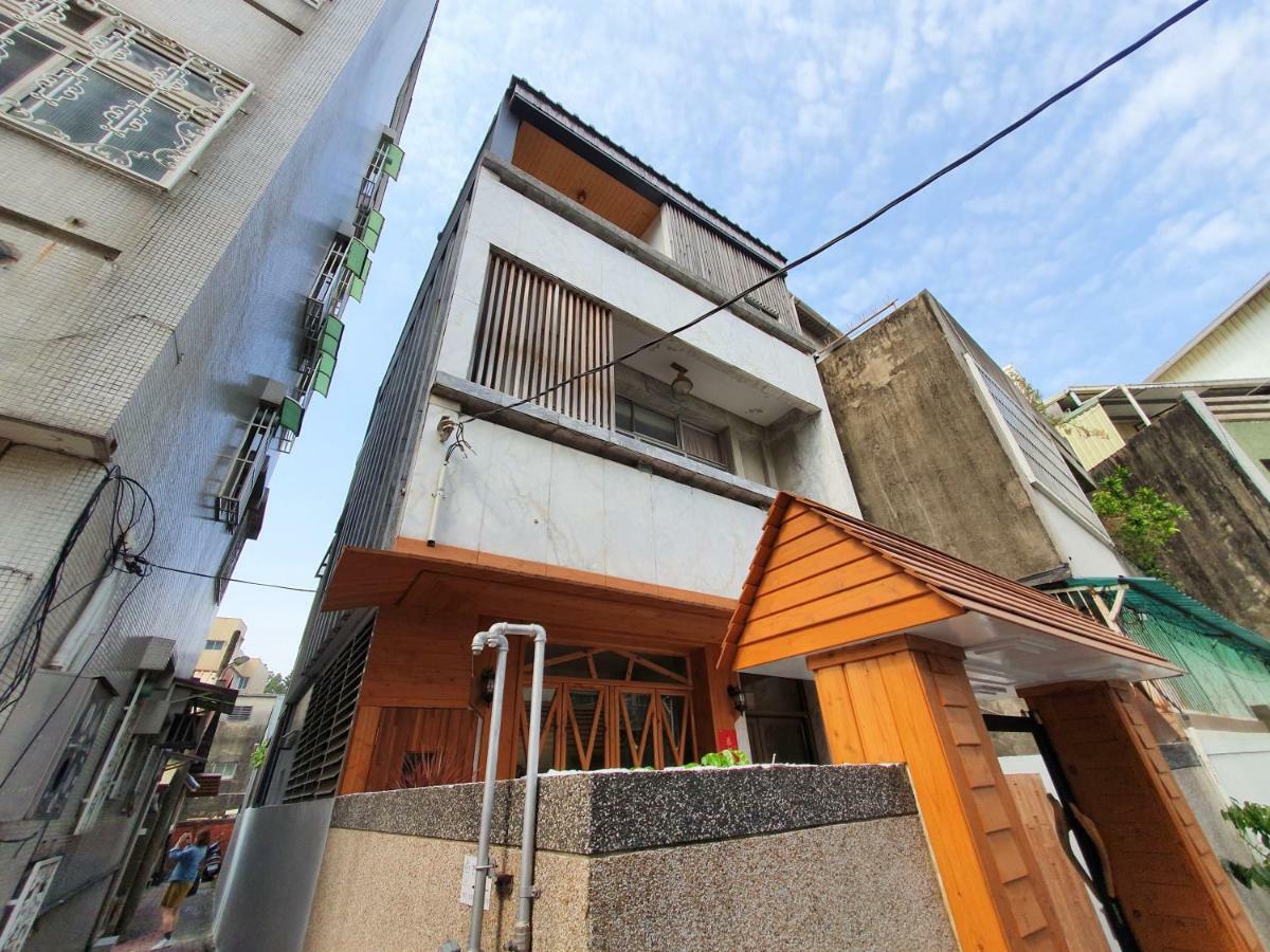 Bed and Breakfast Honey House Tainan Esterno foto